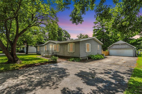 Tiny photo for 505 Stout Street, St. Joseph, IL 61873 (MLS # 12722900)