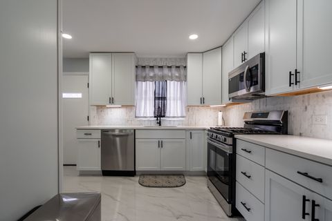 Tiny photo for 4624 177th Street, Country Club Hills, IL 60478 (MLS # 12621858)