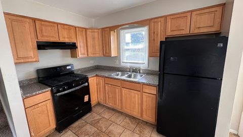 Tiny photo for 1325 E 168th Place, South Holland, IL 60473 (MLS # 12509205)