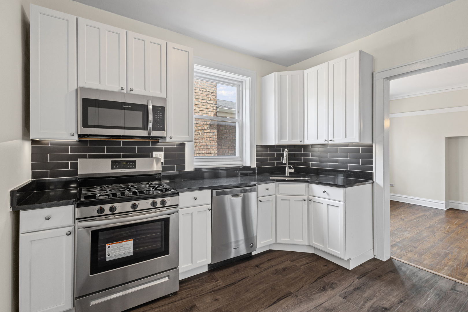 2712 W Winnemac Avenue 2