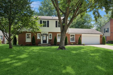 201 S Stratford Road Arlington Heights IL 60004