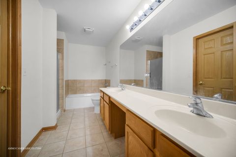 Tiny photo for 369 Vaughn Circle, Aurora, IL 60502 (MLS # 12528769)