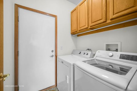 Tiny photo for 369 Vaughn Circle, Aurora, IL 60502 (MLS # 12528769)