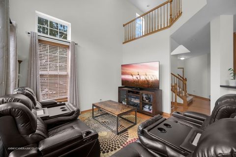 Tiny photo for 369 Vaughn Circle, Aurora, IL 60502 (MLS # 12528769)