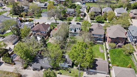 Tiny photo for 421 Leonard Street, Park Ridge, IL 60068 (MLS # 12614707)