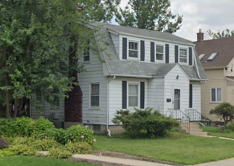 Photo of 421 Leonard Street, Park Ridge, IL 60068 (MLS # 12614707)