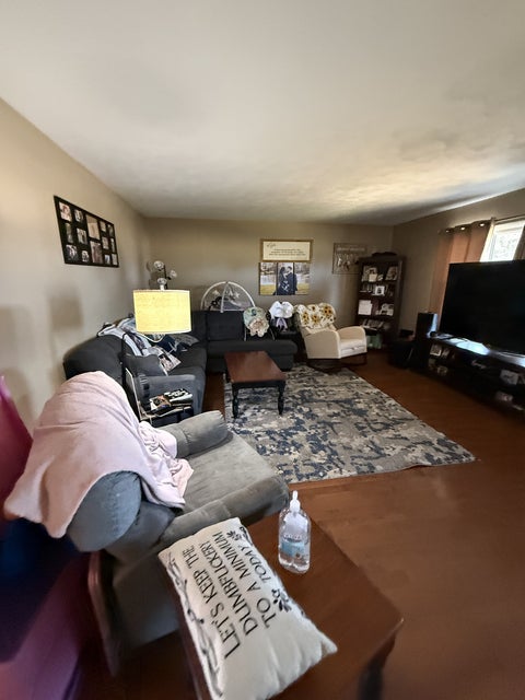 Tiny photo for 600 S Spruce Street, Patoka, IL 62875 (MLS # 12792077)
