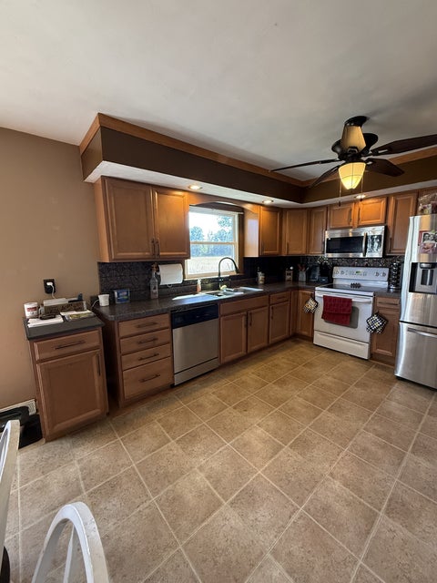 Tiny photo for 600 S Spruce Street, Patoka, IL 62875 (MLS # 12792077)