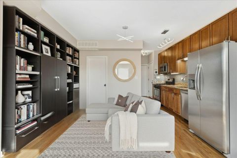 Tiny photo for 1740 W Foster Avenue #3F, Chicago, IL 60640 (MLS # 12571567)