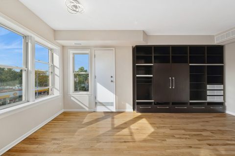 Tiny photo for 1740 W Foster Avenue #3F, Chicago, IL 60640 (MLS # 12571567)