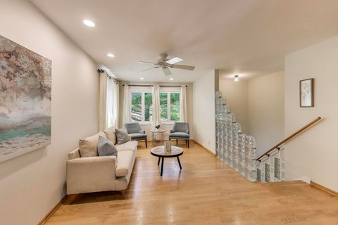 Tiny photo for 111 S Brighton Place, Arlington Heights, IL 60004 (MLS # 12569726)