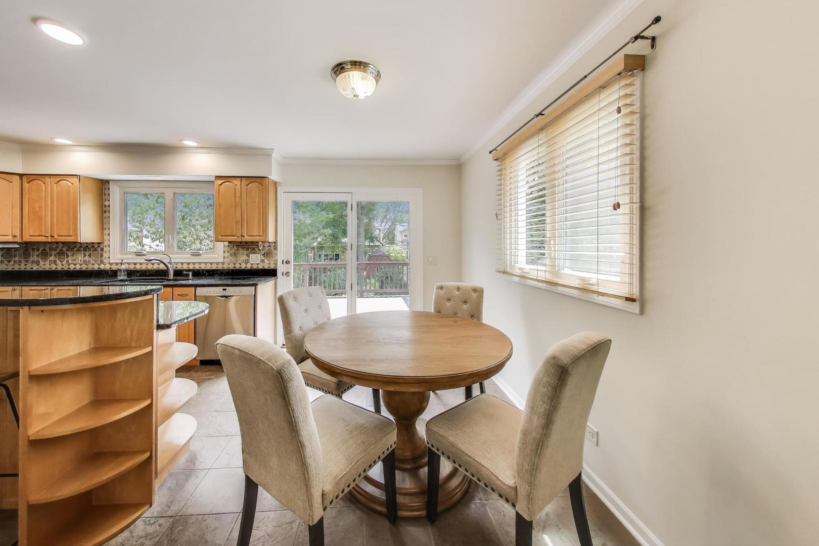 111 S Brighton Place