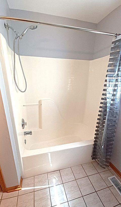 Tiny photo for Crest Hill, IL 60403 (MLS # 12587460)