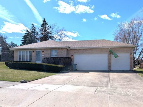 Photo of Crest Hill, IL 60403 (MLS # 12587460)