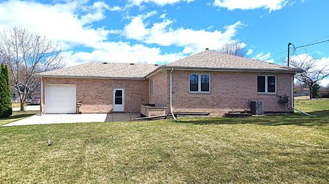 Tiny photo for Crest Hill, IL 60403 (MLS # 12587460)
