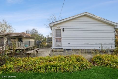 A home in Waukegan