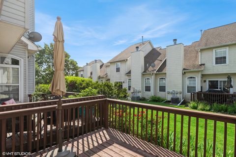 Tiny photo for 13296 W Heiden Circle, Lake Bluff, IL 60044 (MLS # 12468659)