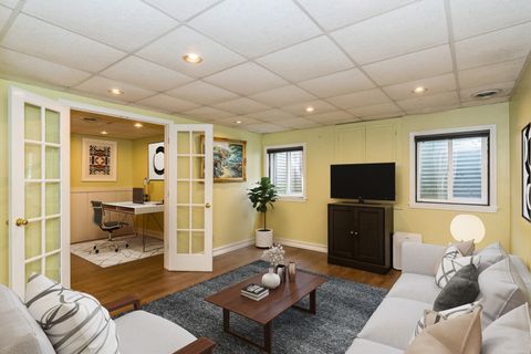 Tiny photo for 13296 W Heiden Circle, Lake Bluff, IL 60044 (MLS # 12468659)