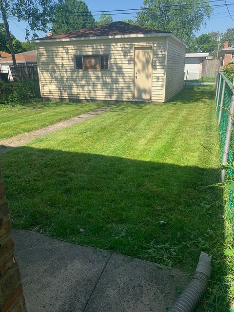 Tiny photo for 14414 Parnell Avenue, Riverdale, IL 60827 (MLS # 12529018)