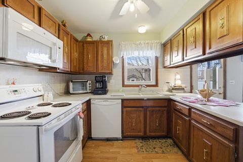 Tiny photo for 1641 Missouri Drive, Elk Grove Village, IL 60007 (MLS # 12612785)