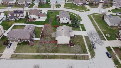 Tiny photo for 1641 Missouri Drive, Elk Grove Village, IL 60007 (MLS # 12612785)