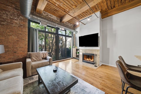 Tiny photo for 1525 S Michigan Avenue #212, Chicago, IL 60605 (MLS # 12731725)