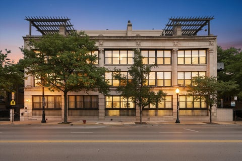 Tiny photo for 1525 S Michigan Avenue #212, Chicago, IL 60605 (MLS # 12731725)