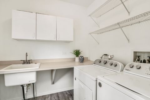 Tiny photo for 699 Snow Cap Court, Gurnee, IL 60031 (MLS # 12478230)