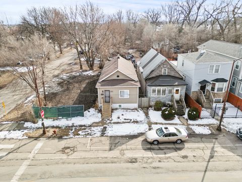 Photo of 503 W 81st Street, Chicago, IL 60620 (MLS # 12575739)