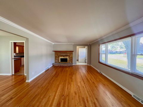 Tiny photo for 425 Cottonwood Road, Frankfort, IL 60423 (MLS # 12485086)