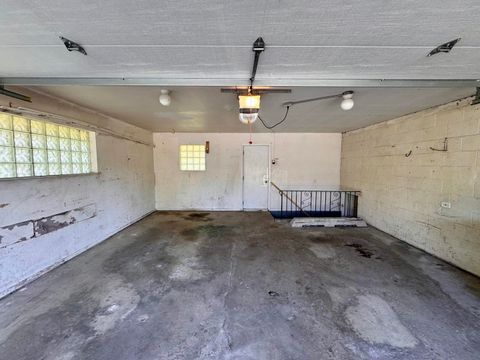 Tiny photo for 425 Cottonwood Road, Frankfort, IL 60423 (MLS # 12485086)