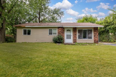 Tiny photo for 219 Monterey Drive, Bolingbrook, IL 60440 (MLS # 12521517)