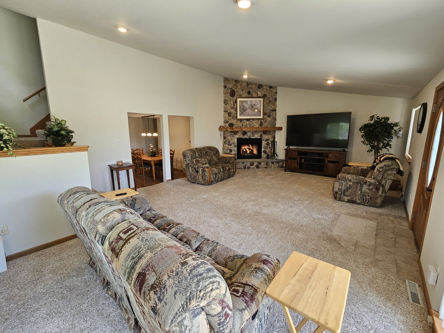 25204 W Columbia Bay Road