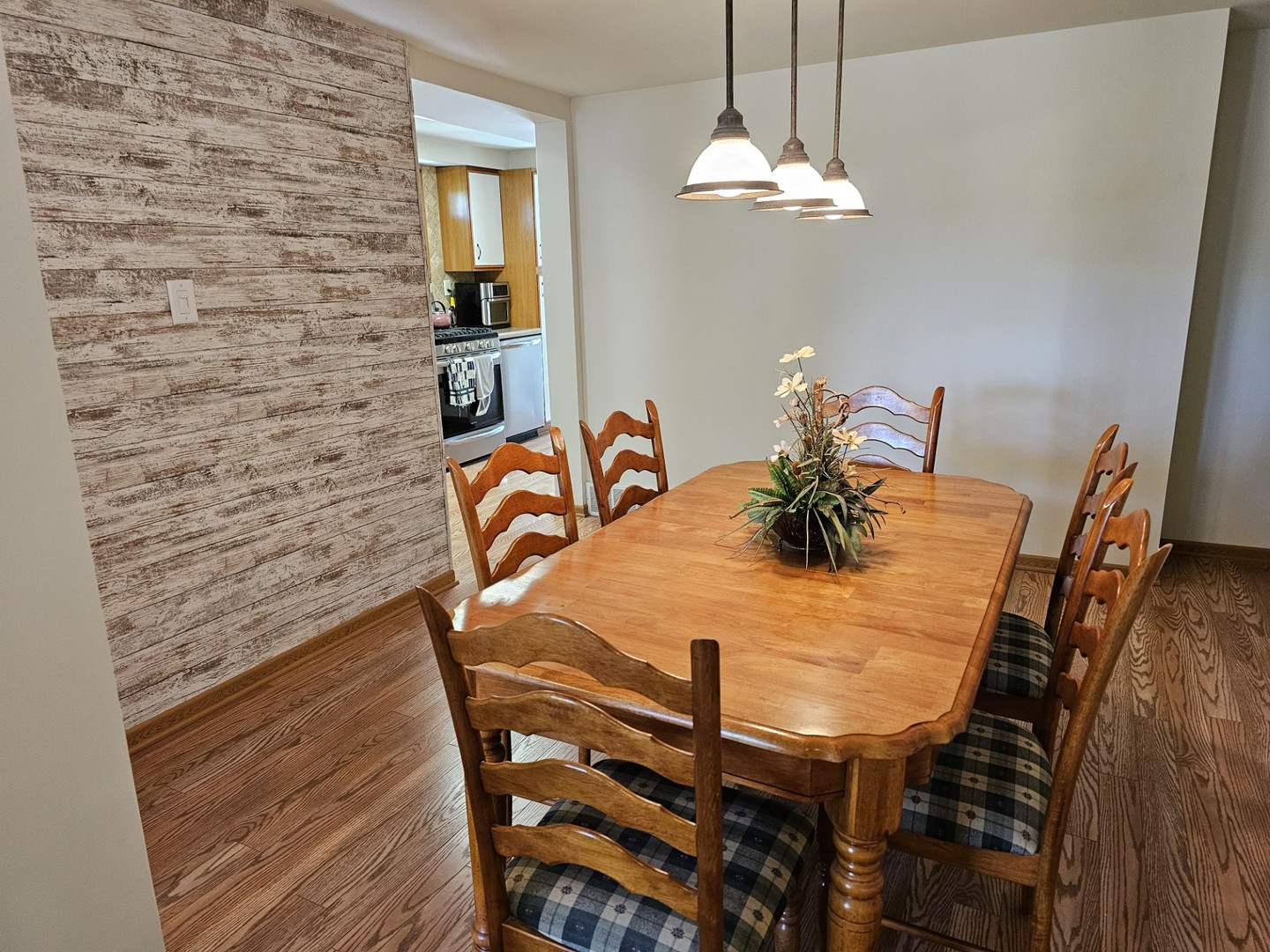 25204 W Columbia Bay Road