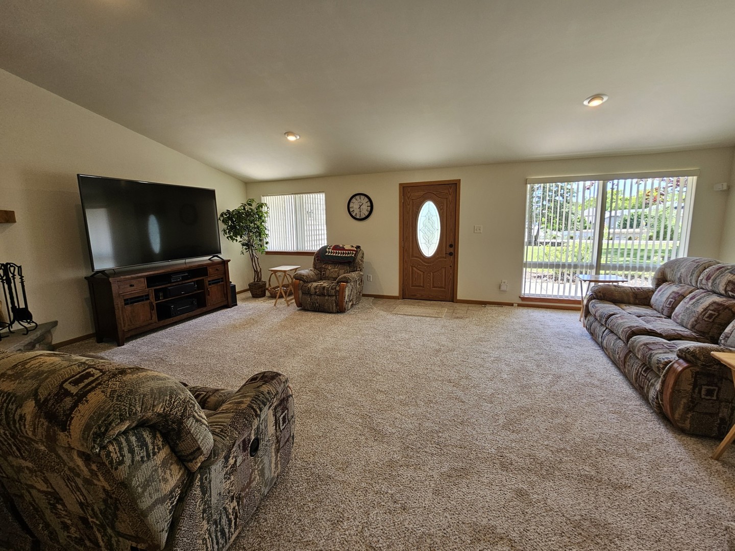 25204 W Columbia Bay Road