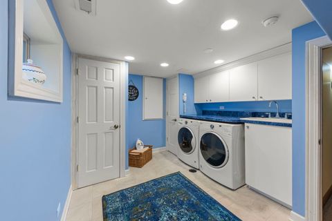 Tiny photo for 909 S Wheaton Avenue, Wheaton, IL 60189 (MLS # 12560754)