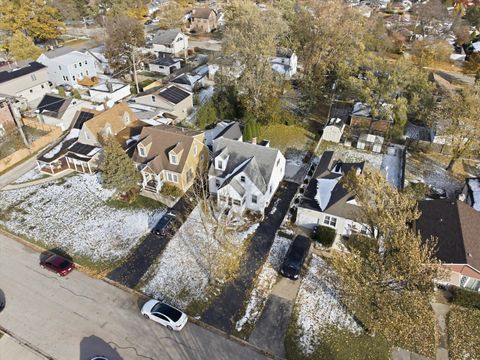 Tiny photo for 9131 Newcastle Avenue, Morton Grove, IL 60053 (MLS # 12513932)