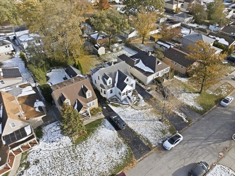 Tiny photo for 9131 Newcastle Avenue, Morton Grove, IL 60053 (MLS # 12513932)