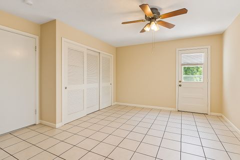 Tiny photo for 910 Division Street, Barrington, IL 60010 (MLS # 12639378)