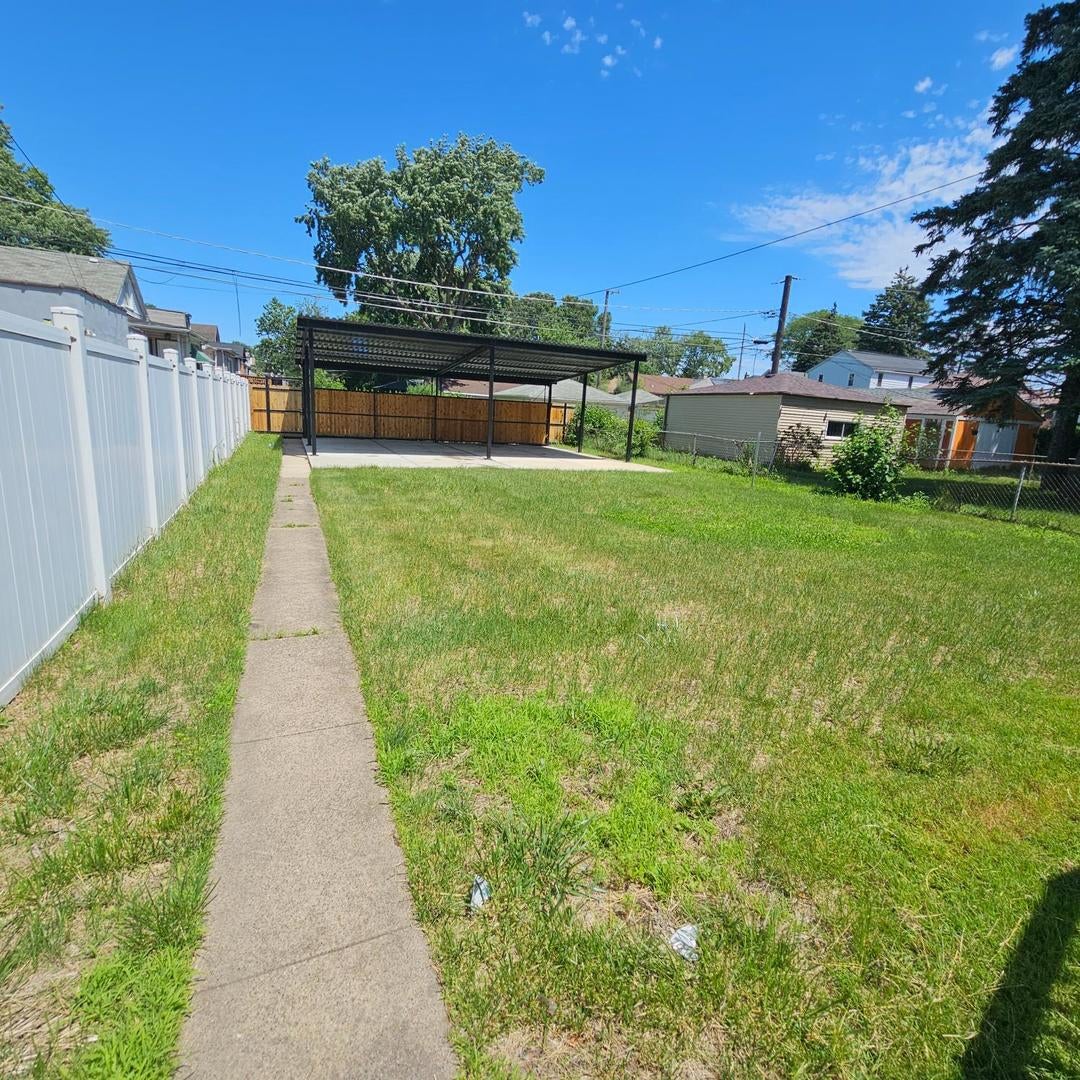 2608 E 92nd Street