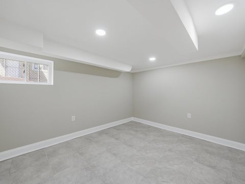 Tiny photo for 13116 S Avenue O Avenue, Chicago, IL 60633 (MLS # 12649982)
