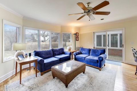 Tiny photo for 9433 Crawford Avenue, Evanston, IL 60203 (MLS # 12578297)