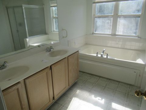 Tiny photo for 600 Brookstone Road, Grayslake, IL 60030 (MLS # 12492926)