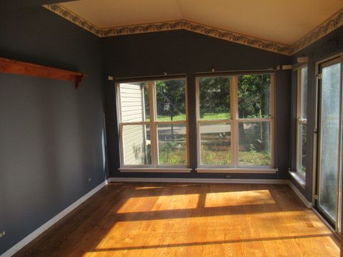 Tiny photo for 600 Brookstone Road, Grayslake, IL 60030 (MLS # 12492926)