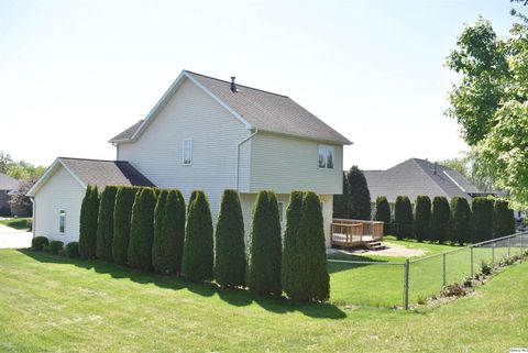 Tiny photo for 2501 Lindsey Court, Quincy, IL 62305 (MLS # 12543951)