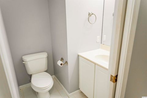 Tiny photo for 2501 Lindsey Court, Quincy, IL 62305 (MLS # 12543951)