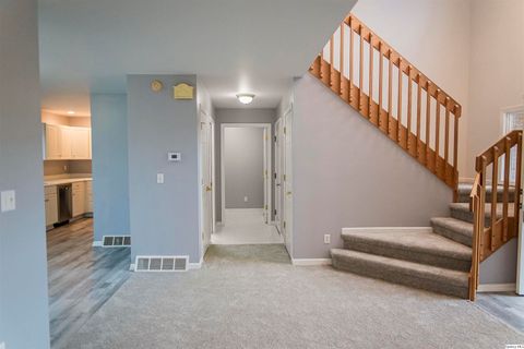 Tiny photo for 2501 Lindsey Court, Quincy, IL 62305 (MLS # 12543951)