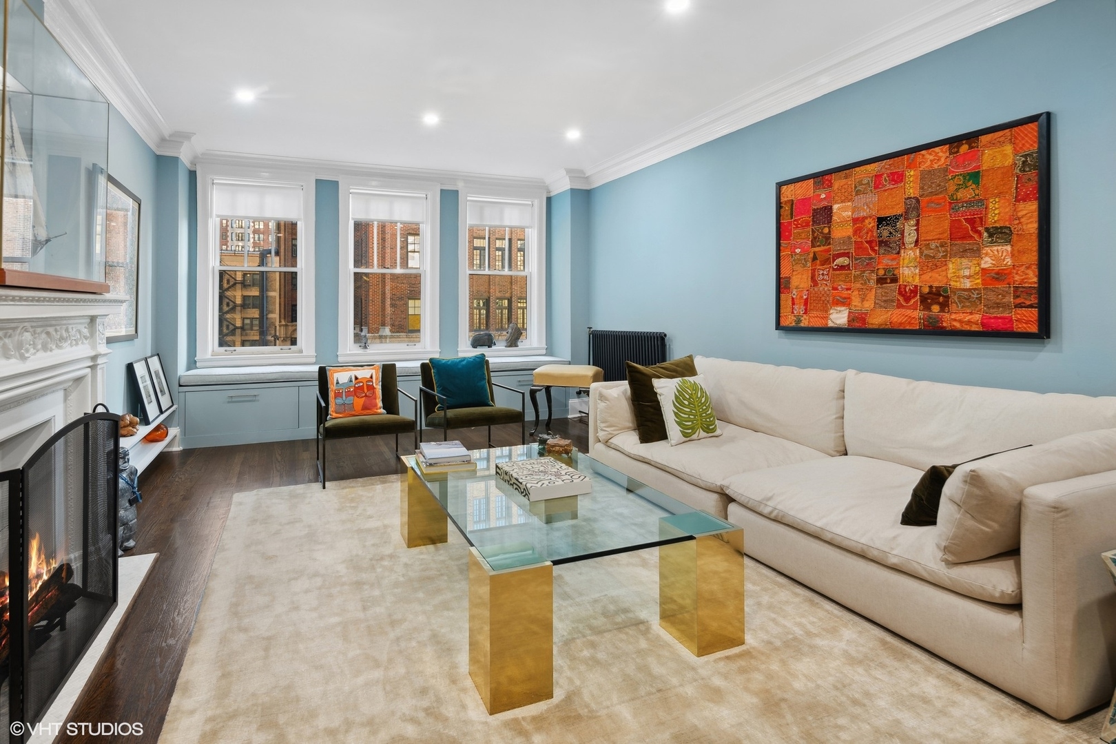 3300 N Lake Shore Drive 4E