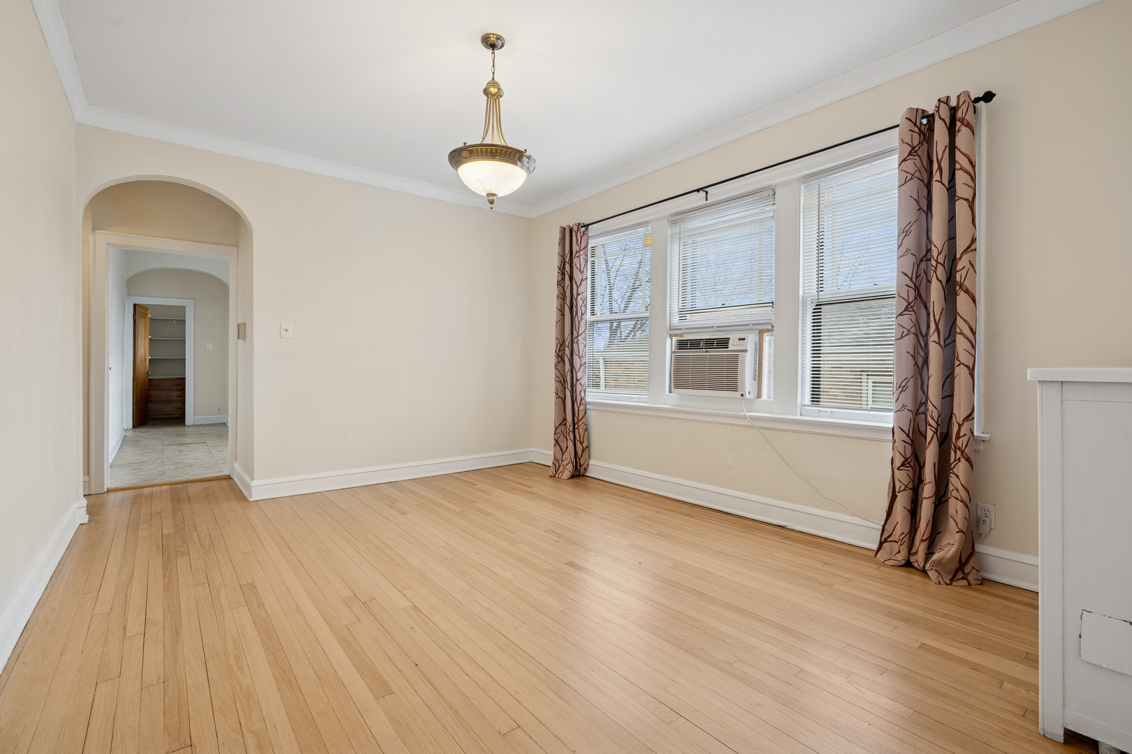 5907 N Virginia Avenue