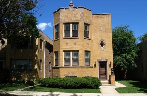 5907 N Virginia Avenue Chicago IL 60659